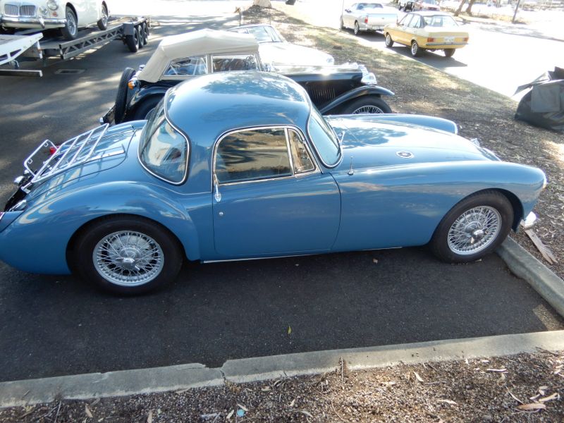 MGA COUPE